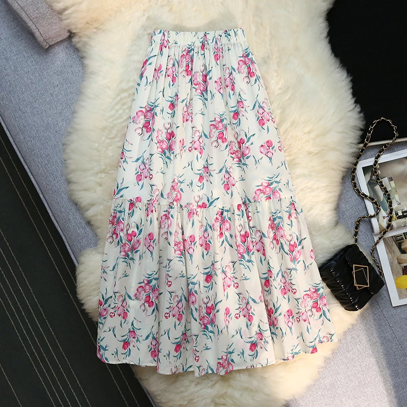 Jupe Midi Plissée Fat Face – Noire à Fleurs, Taille 8 (parfait état)