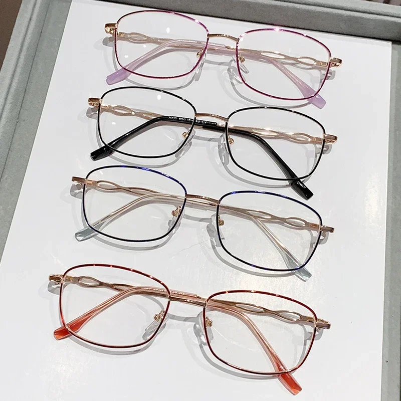 Anti Blue Light Presbyopia Glasses Trendy Metal Small Frame Reading Glasses for Women Portable High-definition Eyeglasses 2