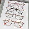 Anti Blue Light Presbyopia Glasses Trendy Metal Small Frame Reading Glasses for Women Portable High-definition Eyeglasses 2
