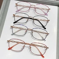 Anti Blue Light Presbyopia Glasses Trendy Metal Small Frame Reading Glasses for Women Portable High-definition Eyeglasses 2