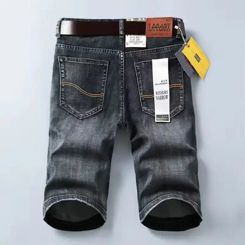 thumbnail image 1 of Pantalones vaqueros cortos para hombre, talla grande, medio oversize, pantalones cortos de mezclilla para hombre, bermudas largas, diseñador azul, lujo, oferta, moda coreana popular, 1 of 5