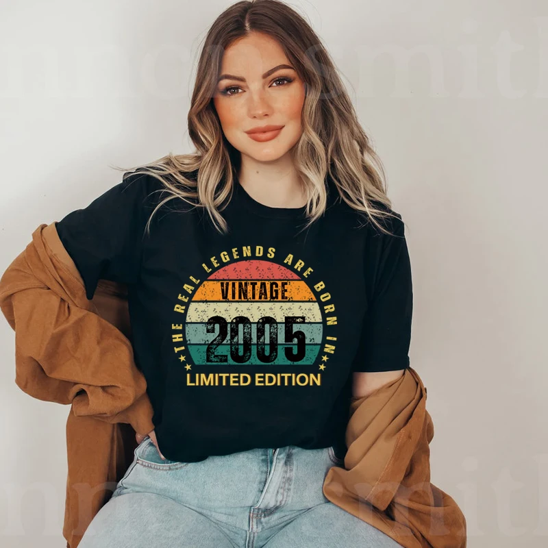 Футболка женская из хлопка с надписью «The Real Legends Are Born in 2005»