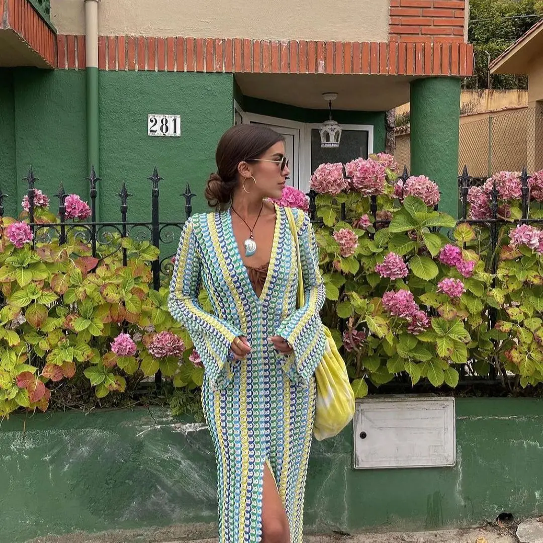 

Stylish and Elegant Contrast Color Knitted Low Cut Slit Long Dress Women's Sexy Hollow Bell Sleeve Long Sleeve Dress Holiday