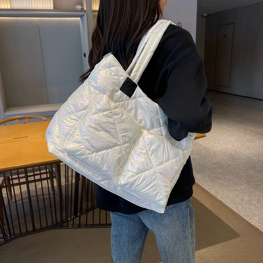 Grande per le donne Borse a tracolla trapuntate Borse a tracolla pieghettate Borsa da viaggio per donna Borsa causale Borsa da palestra Novità_voghion.com