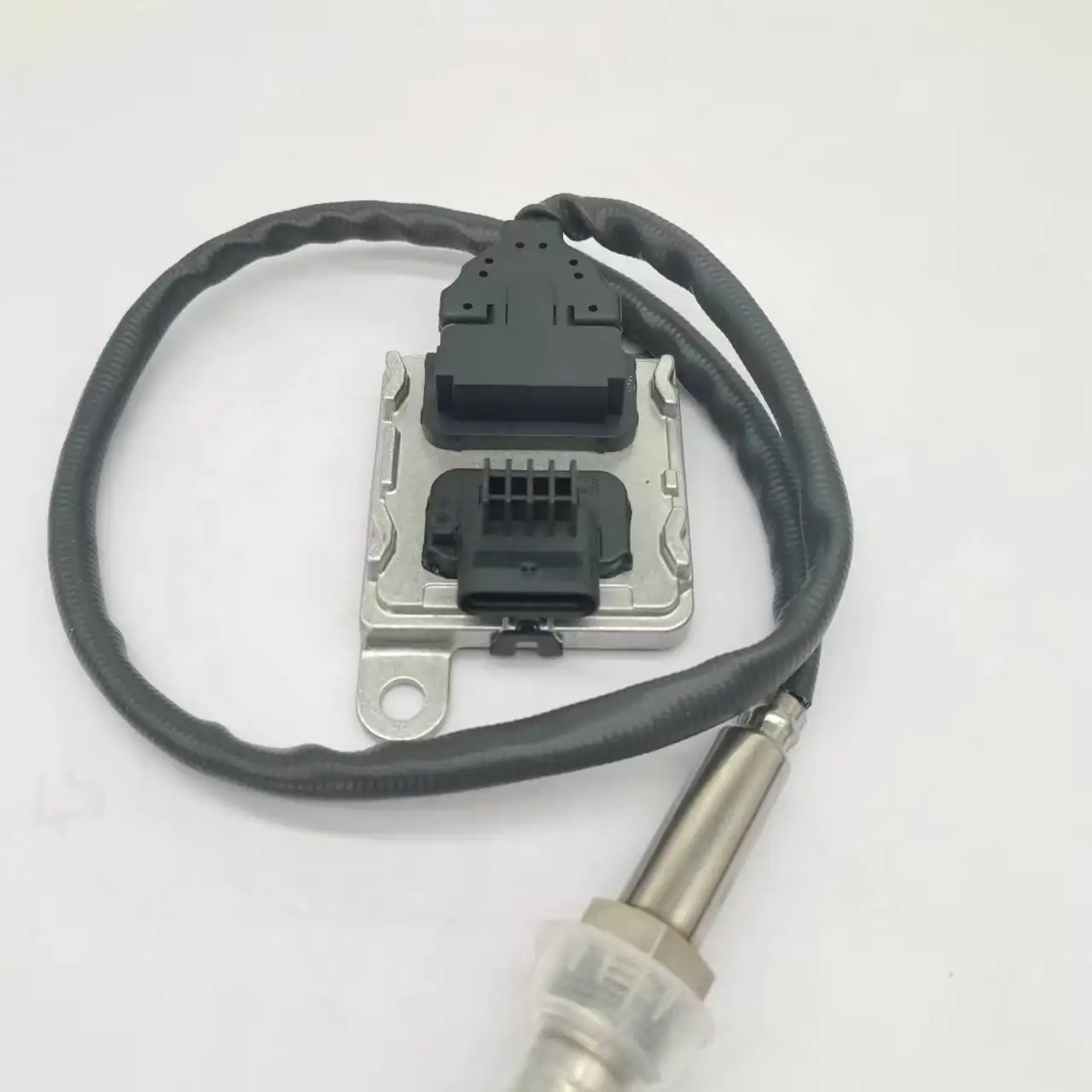 GLE GLS W177 V177 W247 W247 W205 A205 C205 S205 C257 A238 C238 W213 S213  Nox , A0009058111 A 000 905 8111