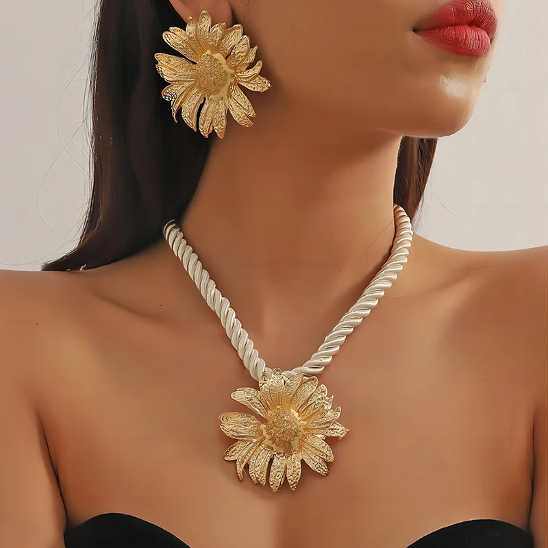 Jewelry Sets 3 Pcs/set Starfish Pendant Necklace Ocean Style Earrings Women