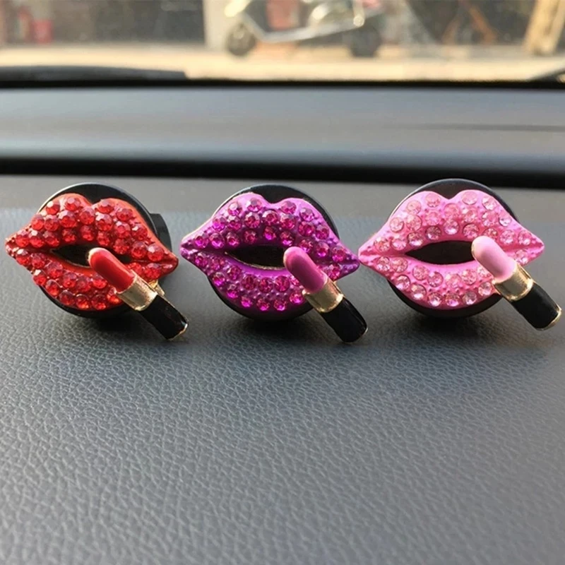 1Pcs 자동차 향수 클립 크리 에이 티브 다이아몬드 립 자동차 에어컨 콘센트 아로마 테라피 클립 자동차 인테리어 액세서리 장식
