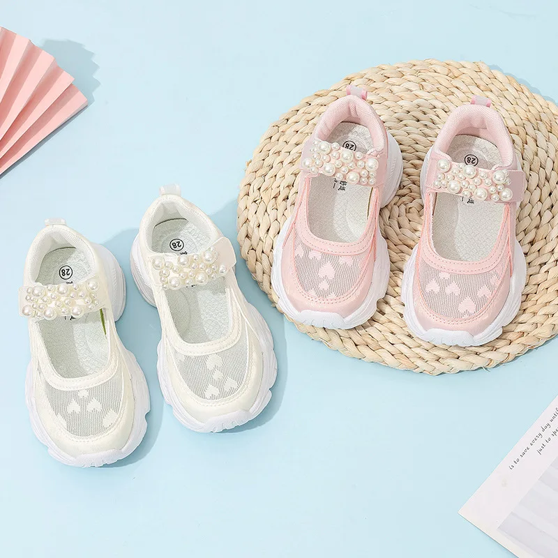 Girls Air Mesh Sports Shoes for Tennis and Running