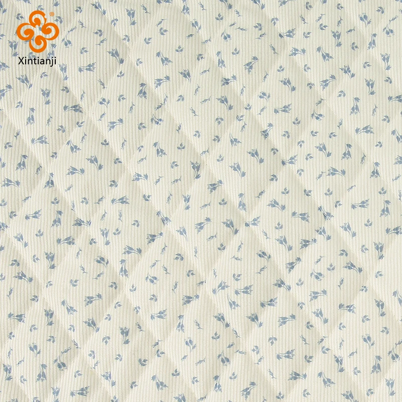 Vintage Floral Quilted Fabric 2