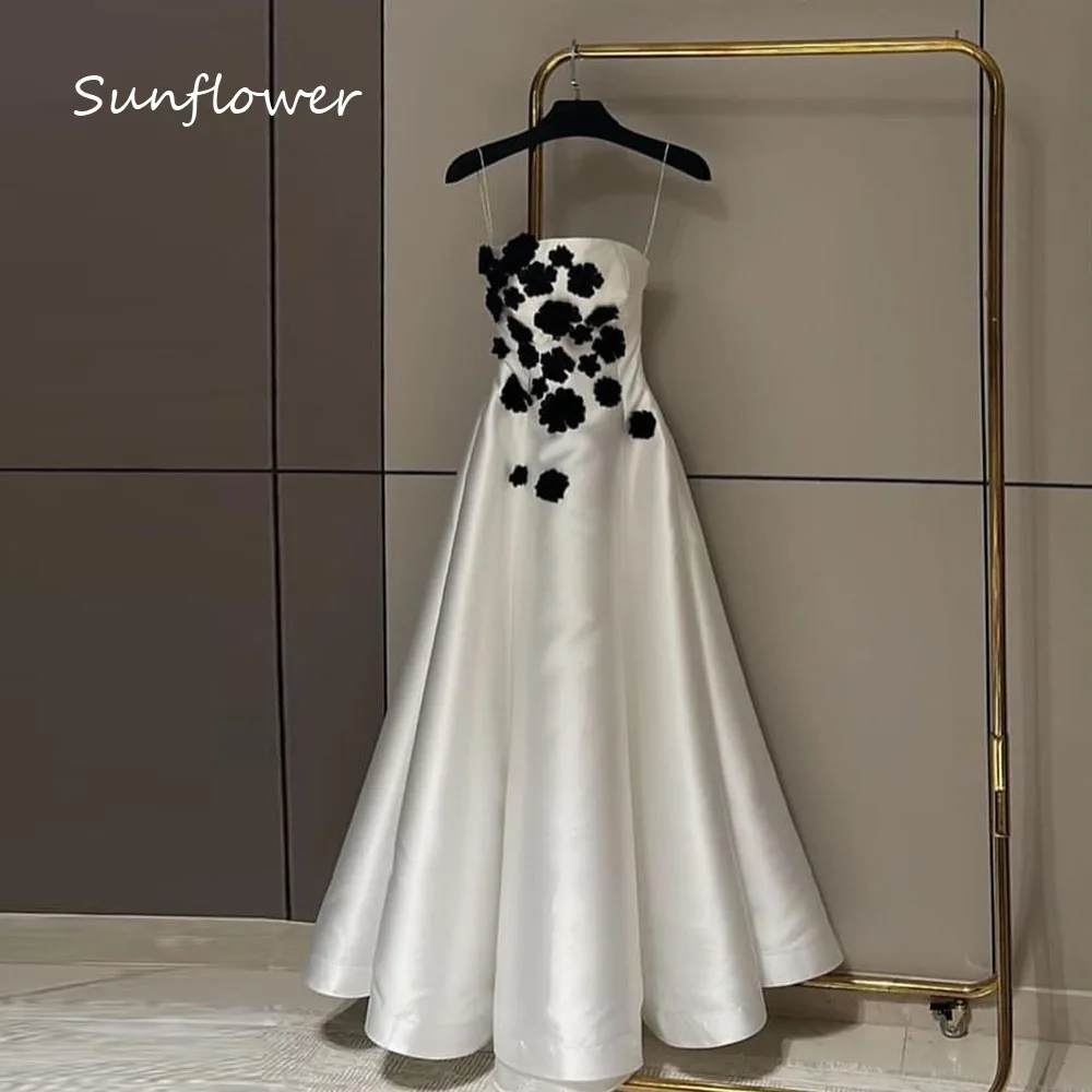 

Sunflower Strapless Satin Appliques A-LINE Princess dress 2024 Slim Backless Ocassion Gown Floor-Length Formal Evening Dress