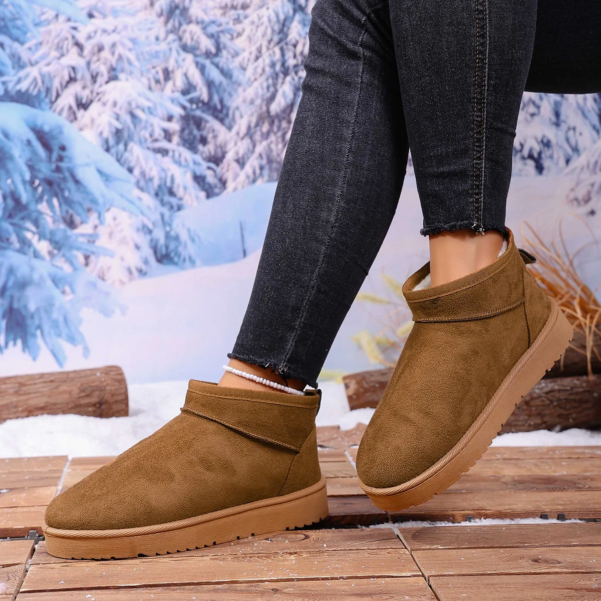 Winter Women's Short Snow Boots Plush Warm Casual Boots 2025 New Suede Chelsea Ankle Boots Thick-soled Women's Boots Plus Size