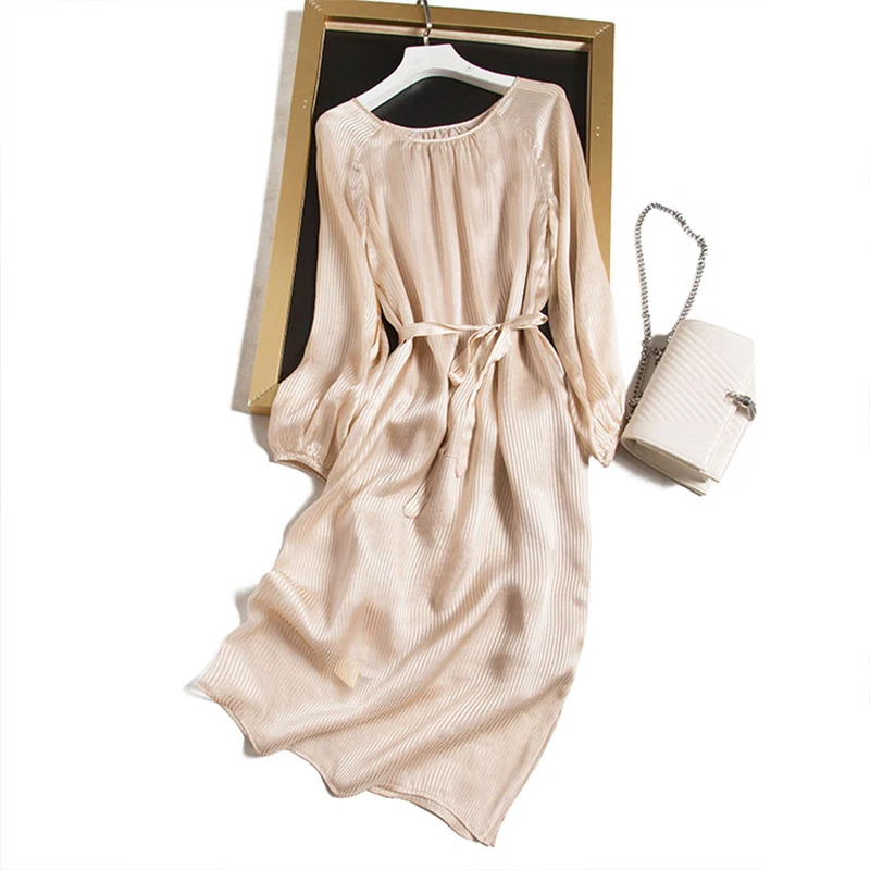 

Silk dress women's mid-length winter mulberry silk simple striped temperament age-reducing high-end
