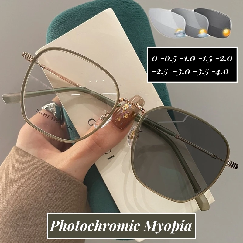 

Fashion Trendy Photochromic Myopia Glasses Luxury Women Minus Diopter Eyeglasses Outdoor Color Changing Sunglasses Prescription