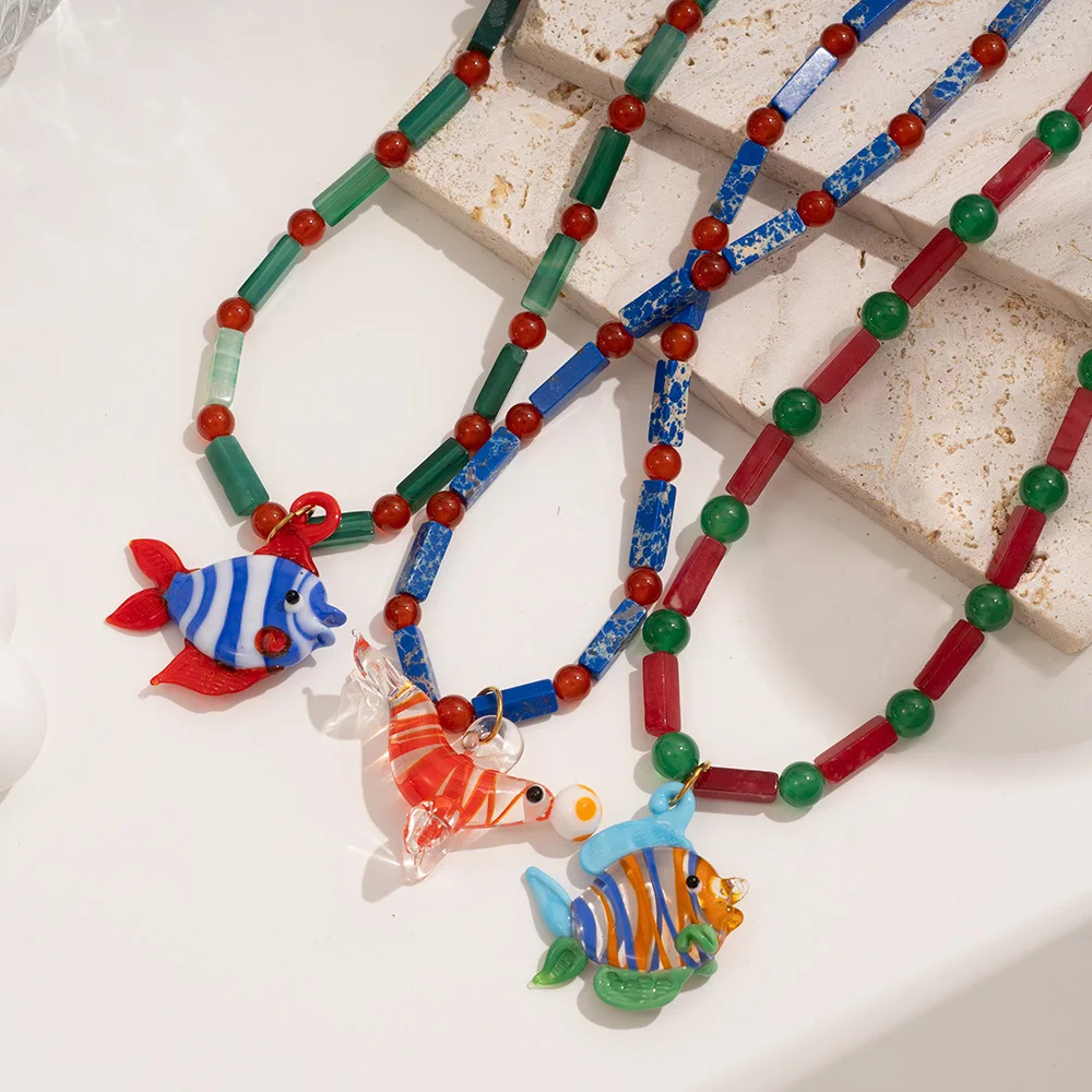 Charm Glass Small Fish Lobster Pendant Neckalce Cute Ocean Tropical Fish Colored Natural Stone Bead Necklaces Handmade Jewelry