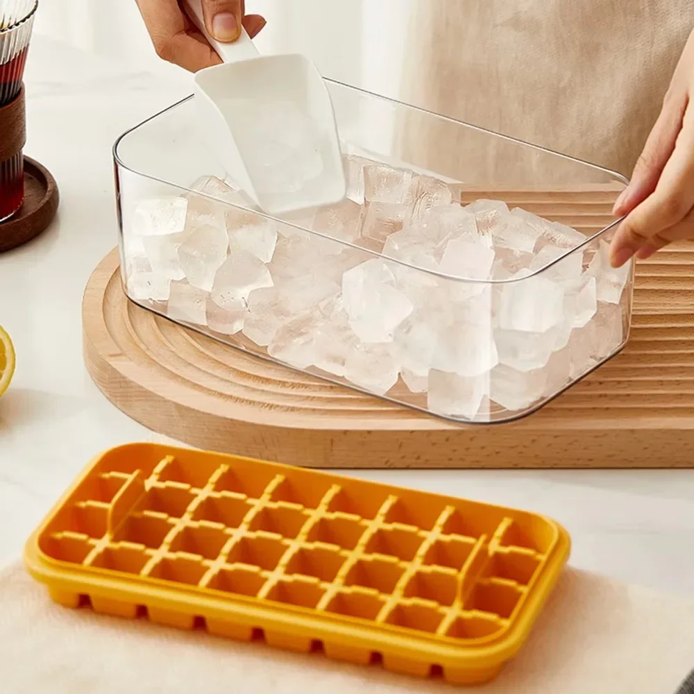Press Ice Cube Tray with Silicone Lid Food-Grade Ice Mold, Reusable Ball Maker for Cocktail & Home Bar, Large Capacity