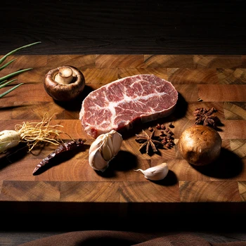 Tagliere bifacciale utilizzando tagliere per giunture in legno di acacia premium Scarico acqua e utensili da cucina resistenti all'umidità 2