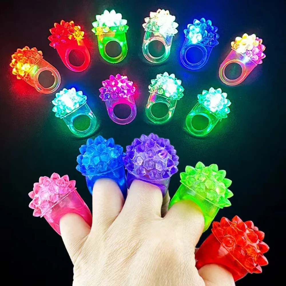 10-30Pcs 귀여운 LED 빛나는 반지 아이 생일 파티 가장 무도회 선물 장식 할로윈 부활절 크리스마스 카니발 파티 선물