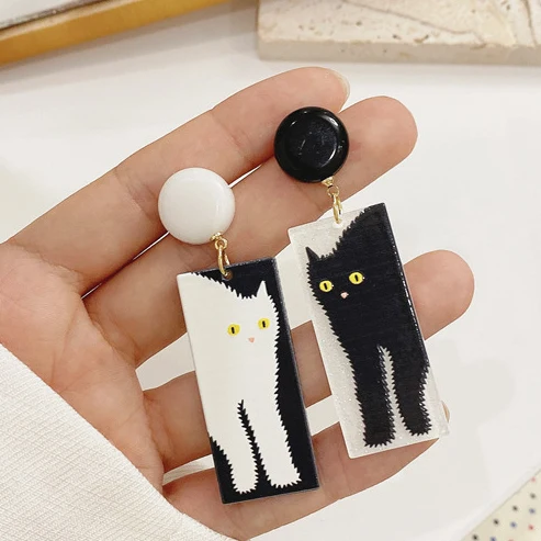 Black and White Cat Dangle Earrings for Women Cute Romantic Geometric Earrings Pendientes Largos Mujer M4