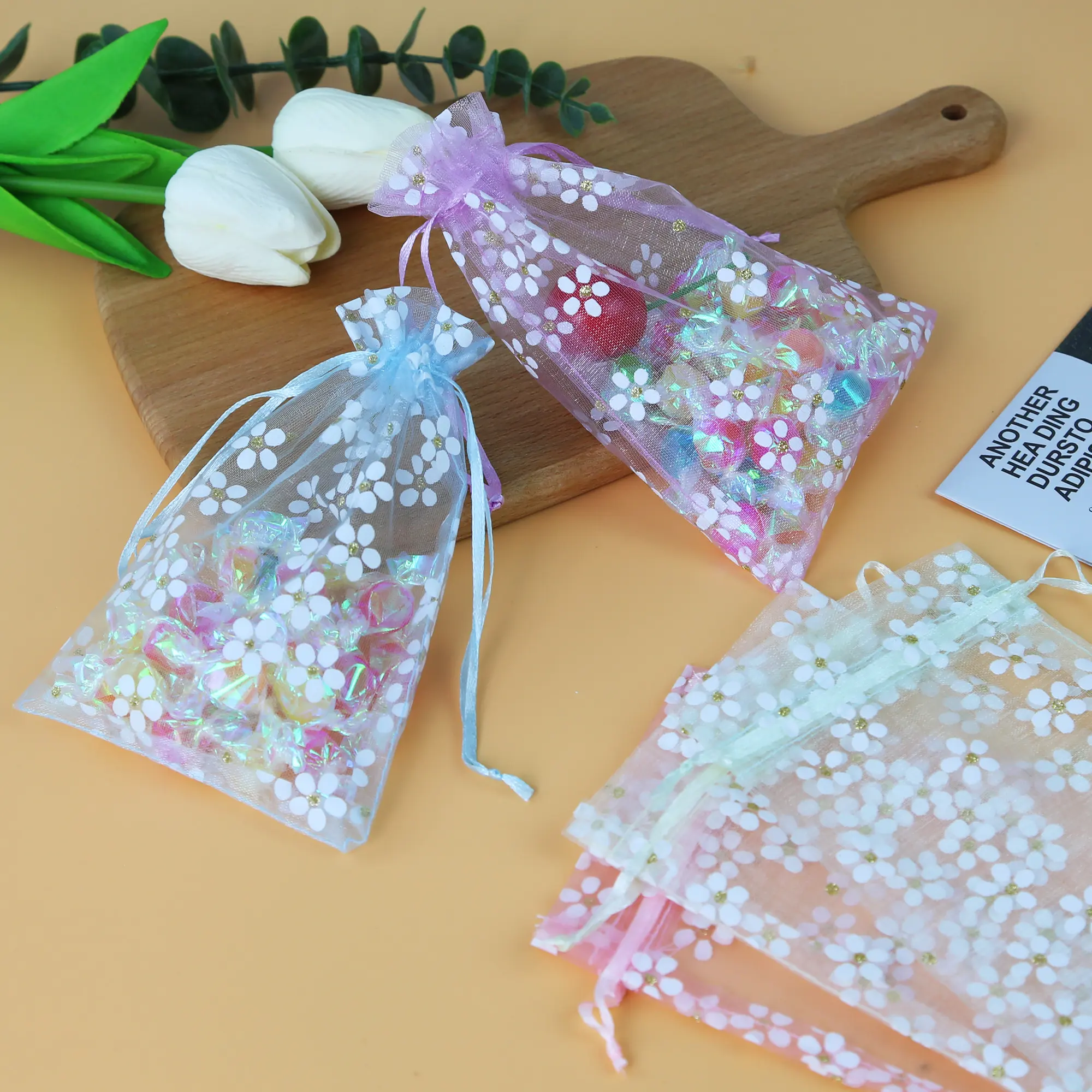 50 Stück schöne Blumen-Organzabeutel mit Kordelzug, Schmuck, Geschenktüten, Beutel, goldene Stern-Organza-Geschenkbeutel für Weihnachten, Hochzeit – Detail 4
