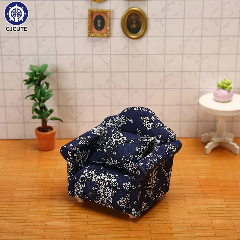 Dollhouse Mini Sofa With Pillow Blue Cloth Small Fragmented Flower Sofa Furniture Model Scene Toy Doll House Decor Accessories