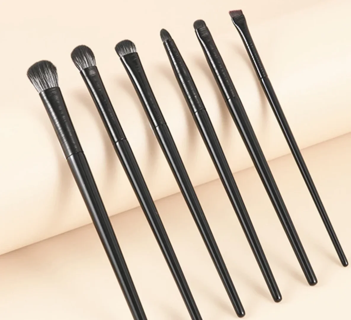 6PCS Eyes Makeup Brushes Set Professional Soft Contouring Eyeshadow Eyeliner Eyebrow Brush Women Facial Beauty Cosmetic Tool - 3