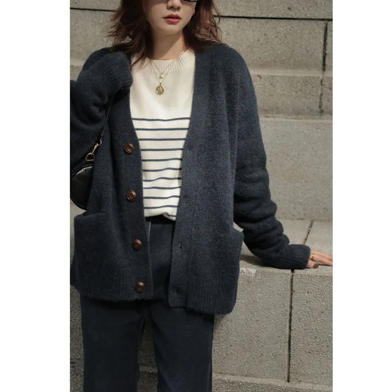 Autumn Winter New Striped cashmere Sweater Woman O-Neck Pullover Casual Knitted Striped Cashmere Female Sweater