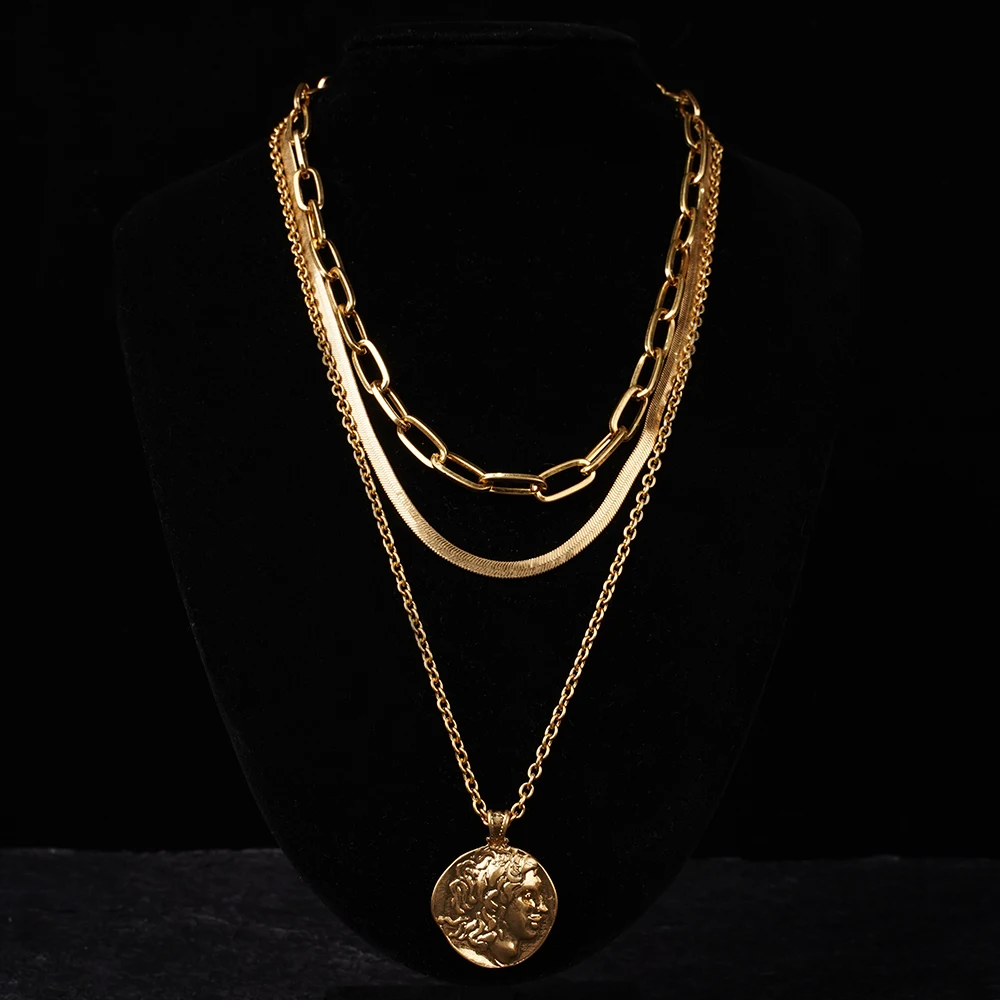Dervivea Boho gelaagde onyx vierkante ketting zwart Cz vierkante hanger ketting vintage vierkante onyx choker ketting gouden figaro ketting ketting voor vrouwen en meisjes