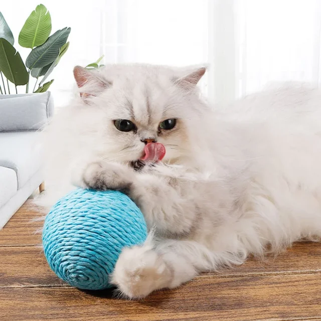 1PC 10CM cat toy sisal ball teasing cat stick molar bite-resistant sound ball self-hi boredom artifact 5