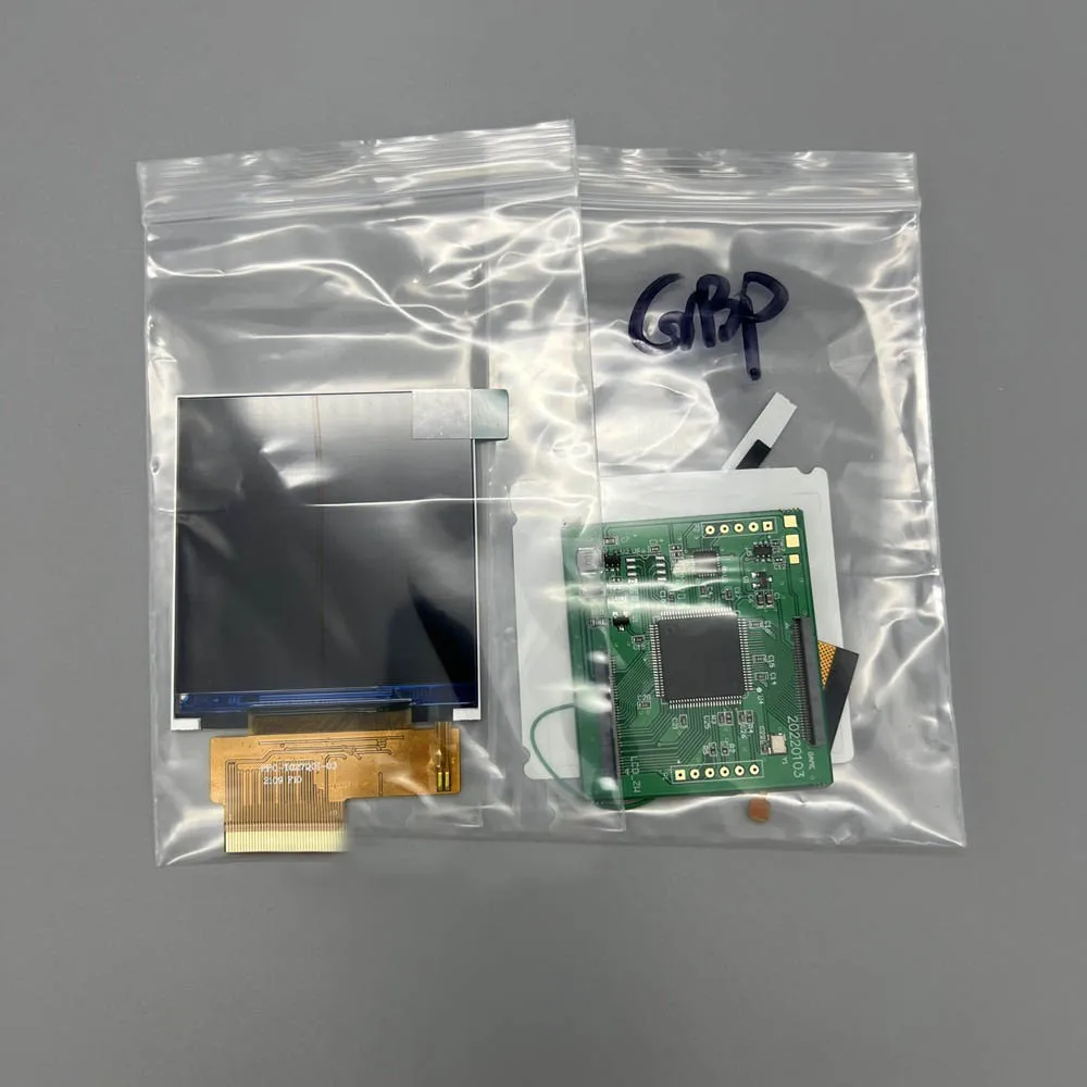

For GBP LCD screen. Easy to install 2.6 size IPS high brightness LCD screen is suitable for Nintendo Gameboy pocket