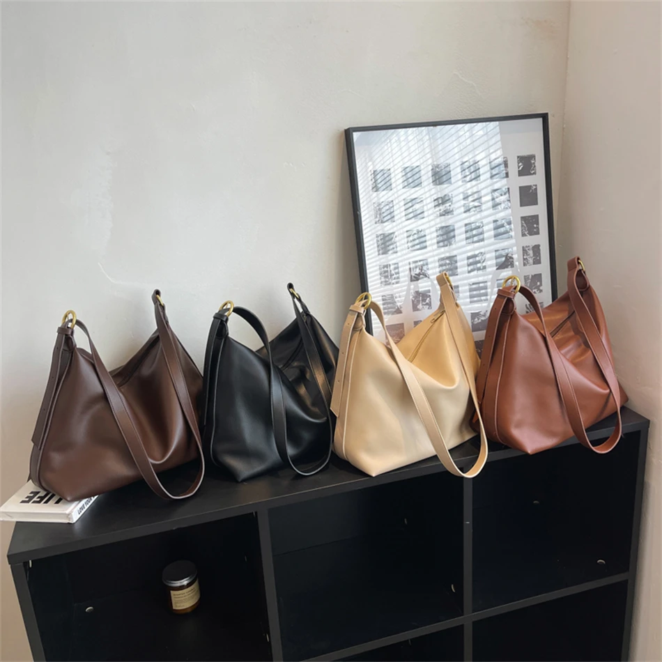 Shop Shoulder Bag Women Elegant Large Cln with great discounts and prices  online - Aug 2023