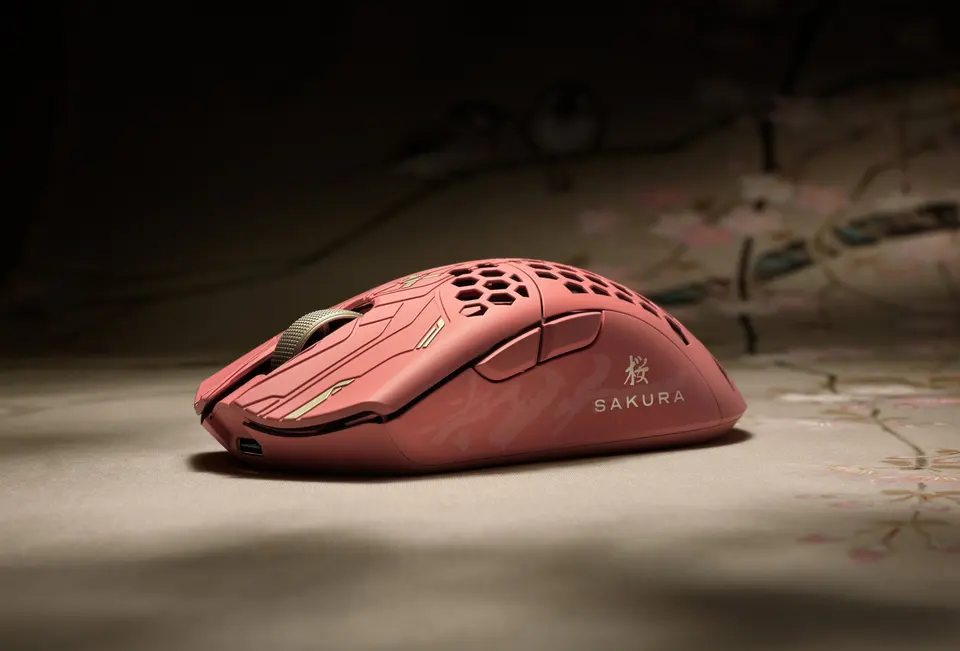Finalmouse Ulx Sakura Limit Mouse Wireless 8K Lightweight 33g