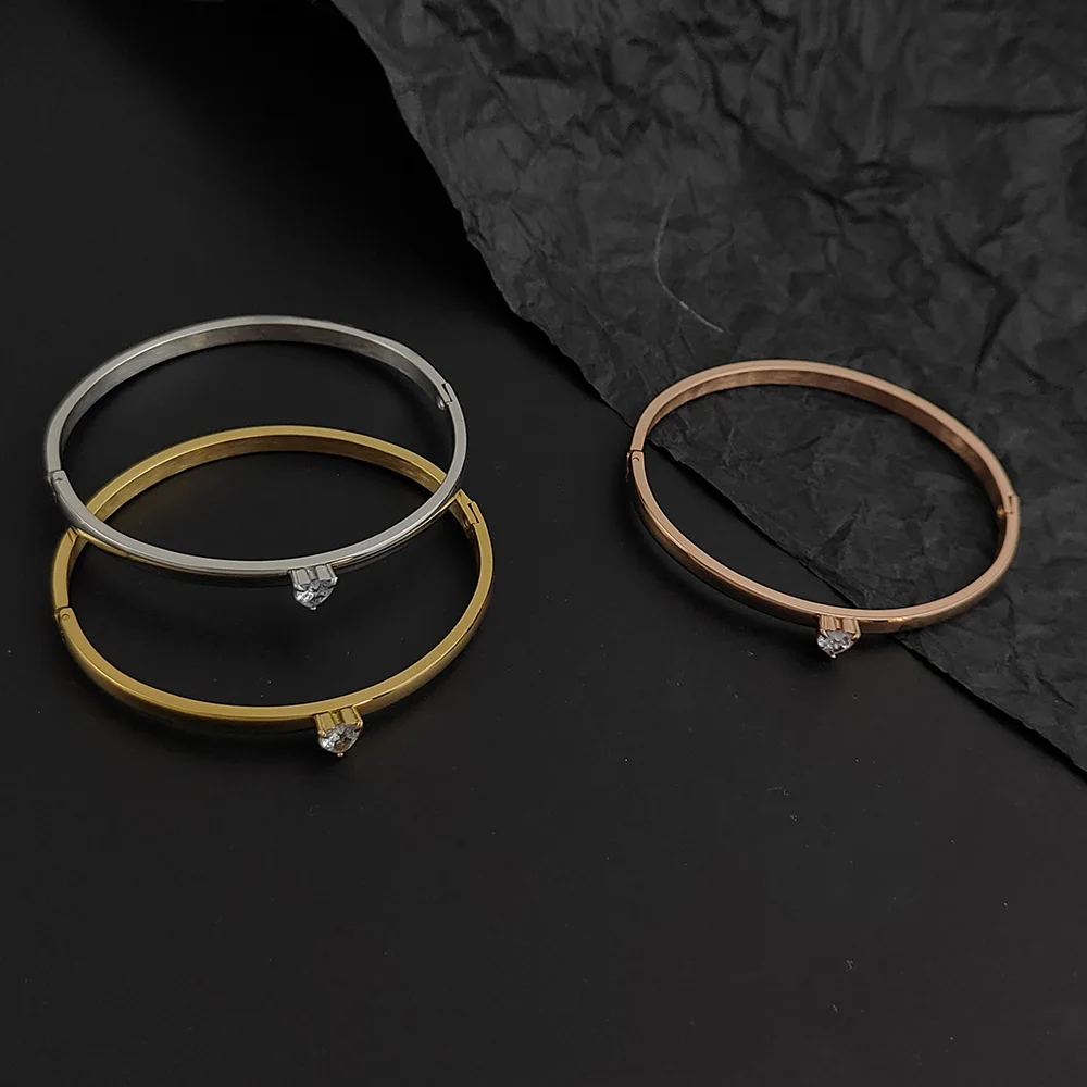 

Stainless Steel Bracelet for Women's Fashion trend Luxurious Shape Zircon Bangle Couple Jewelry Wedding Party Souvenir Gift