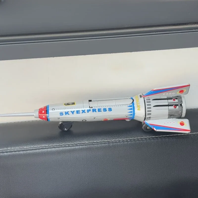 [Funny] Adult Collection Retro Wind up toy Metal Tin skyexpress rocket Mechanical toy Clockwork figures model kids gift