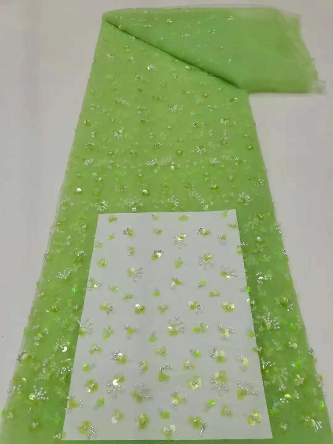 

African Beaded Lace Fabric 2023 5 Yards Embroidered Nigerian Sequins Laces Fabric Bridal High Quality French Tulle Lace Fabric