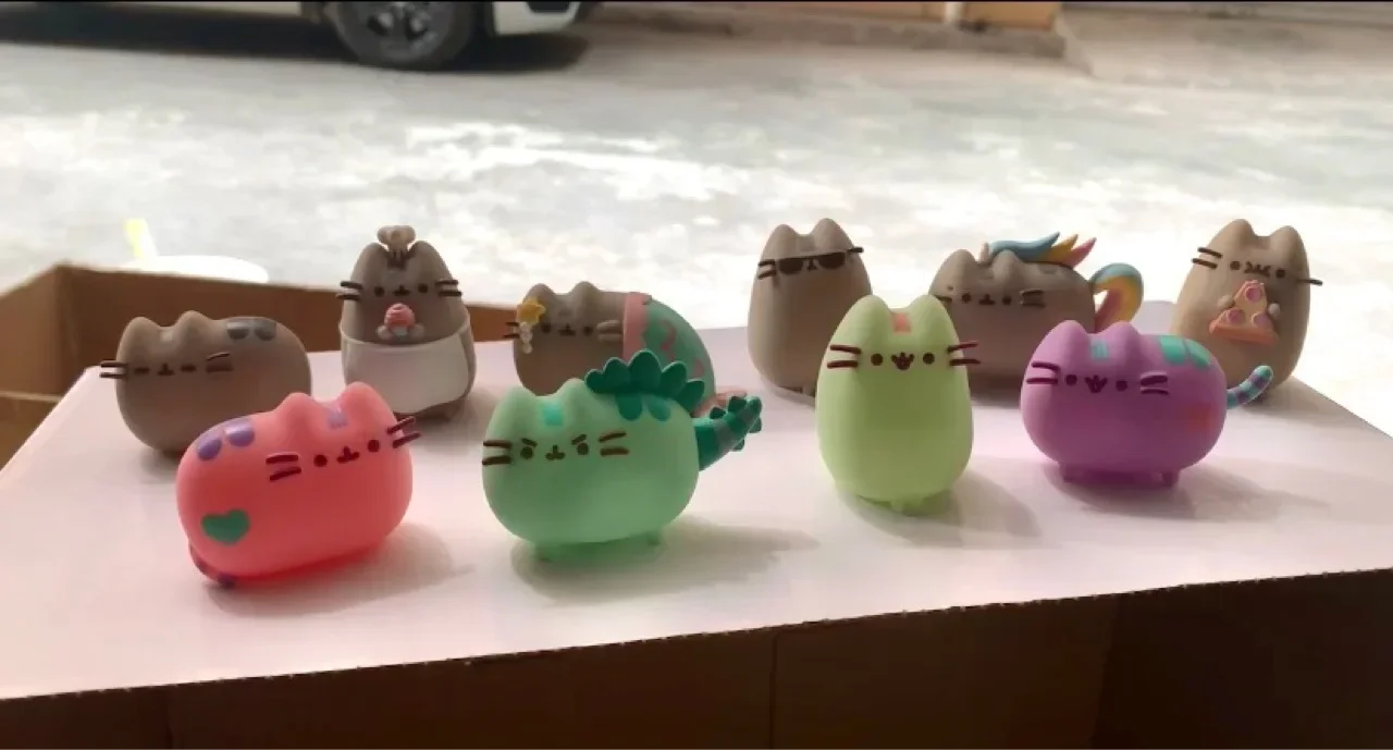 Cute pusheened the cat figure model toys doll ornament crafts miniature figurines miniature ornament anime figure toy cat toy ornaments cat figurine decoration sleeping cats doll cat figurines 1 pcs Houseware Decoration Crafts Birthday Gift For Kids