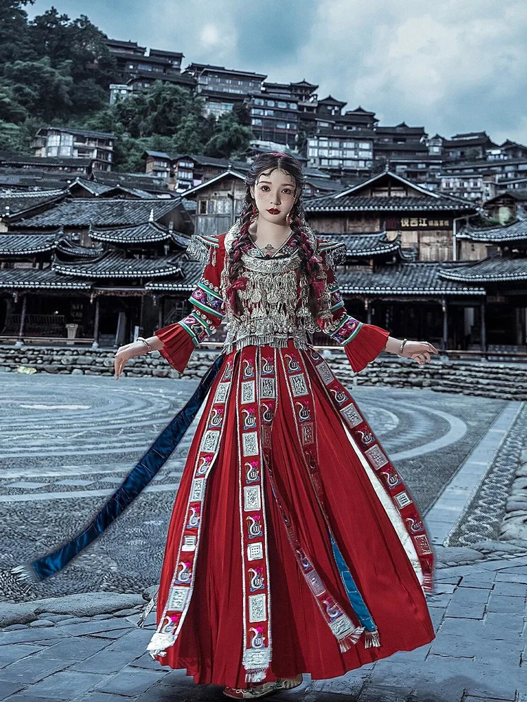 Miao Female Tujia Minority Ethnic Clothes Wedding Stage Performance Photography Clothing peking opera clothing stage costumes daomadan female soldiers clothing tv movie stage woman general outfit sichuan yue kun opera