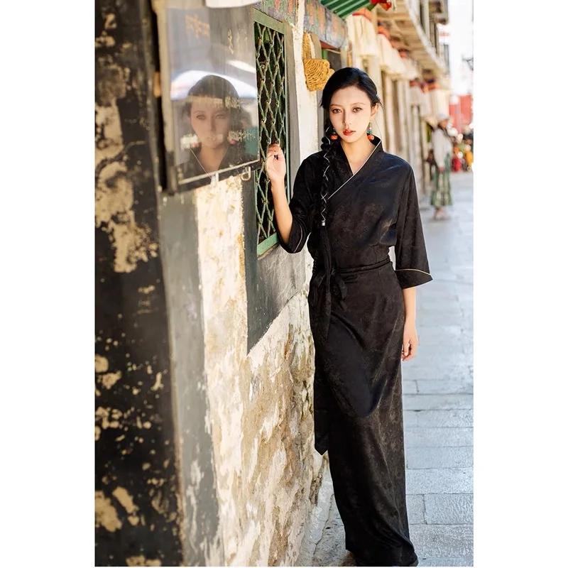 Chinese Tibetan Traditional Dress Retro Oriental Tibet Clothes Xizang Robe Summer Women Gown Tibetan Dress For Women AA6648