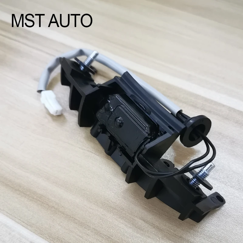 Interrupteur De Déverrouillage Hayon Coffre Pour Nissan Juke (2011-2015) - Réf. 25380-1KA0B - Noir ABS