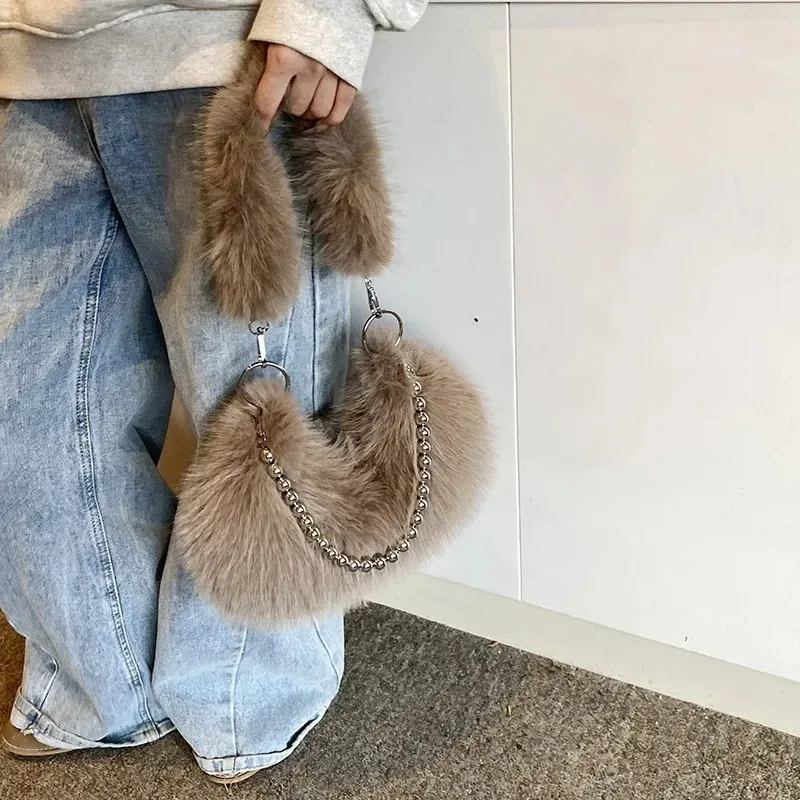 New Winter Furry Tote Bags Fashion Plush Underarm Bag Chain Single Handbag Shoulder Bag Fox Fur Crossbody Bag for Women Daily