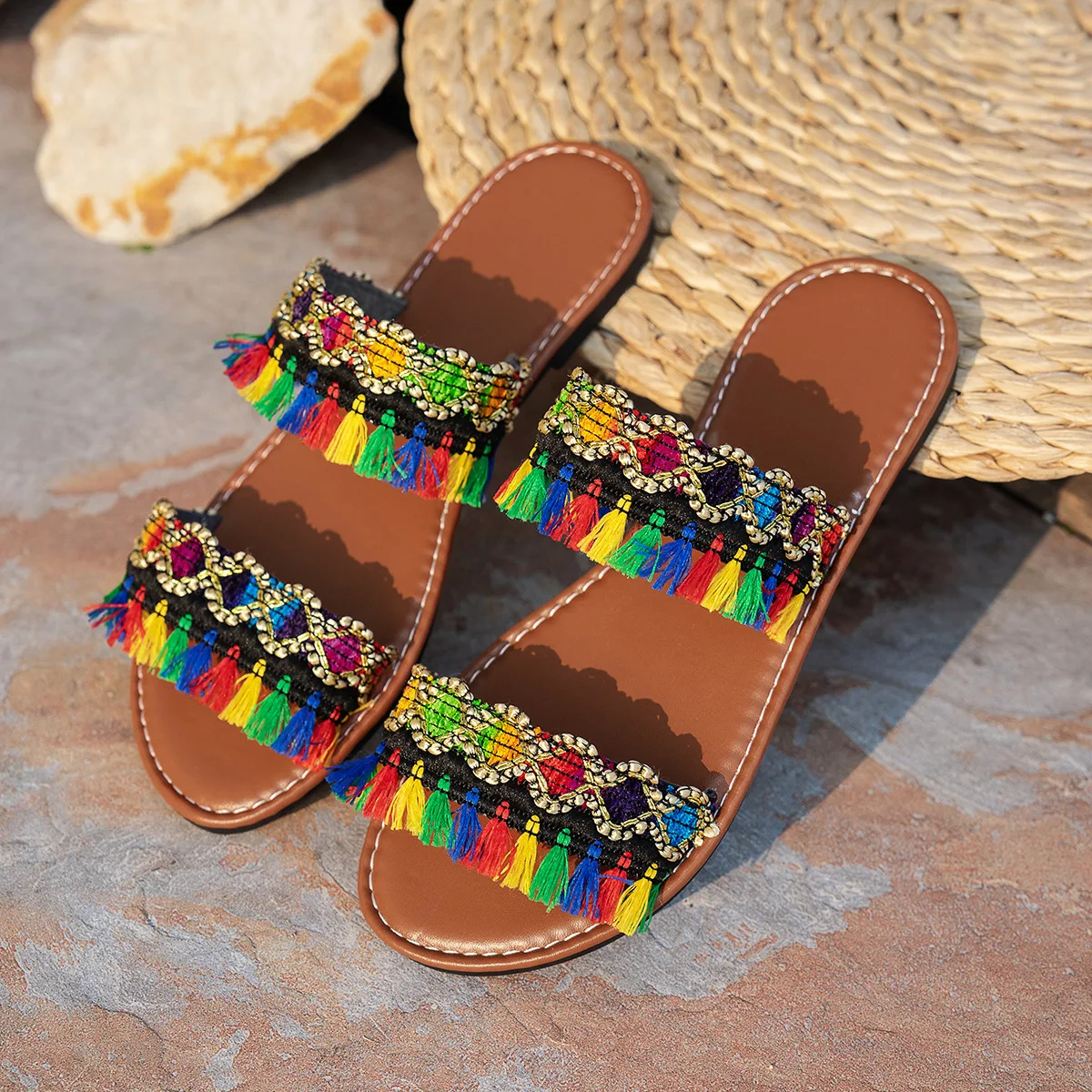 2025 New Women Slippers Casual Comfortable Beach Slippers Bohemia Style Flat Shoes Ladies Outdoor Fashion Sandals Slides Women