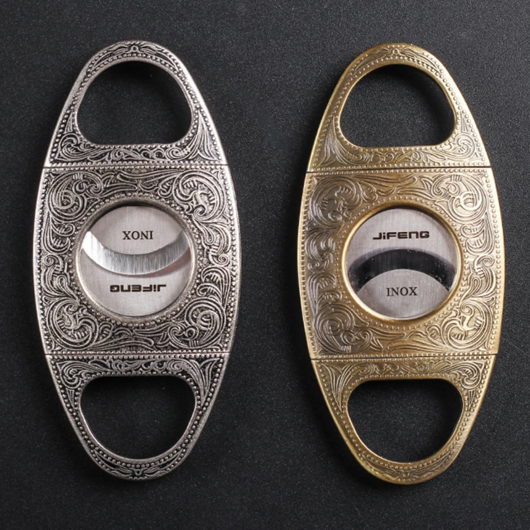 

Ancient Silver Carved Sharp Smooth Convenient Leather Case Scissors Double Edge Cigar Knife Cutter