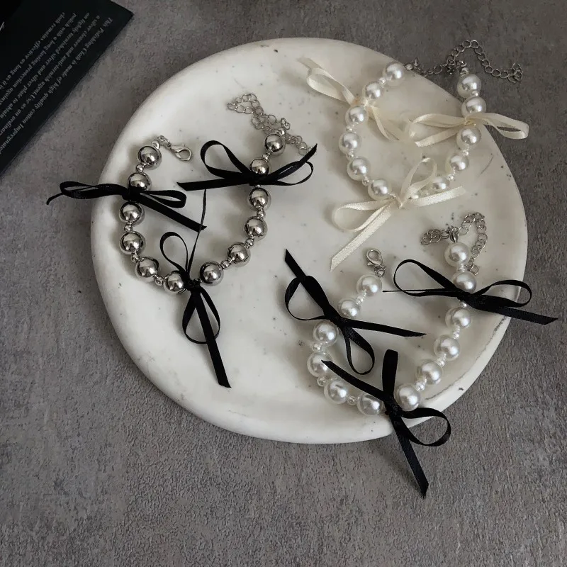 White Imitation Pearl Bow Women's Necklace Fashionable Luxury Wedding Clavicle Chain Necklace For Women Jewelry Accessories 2023