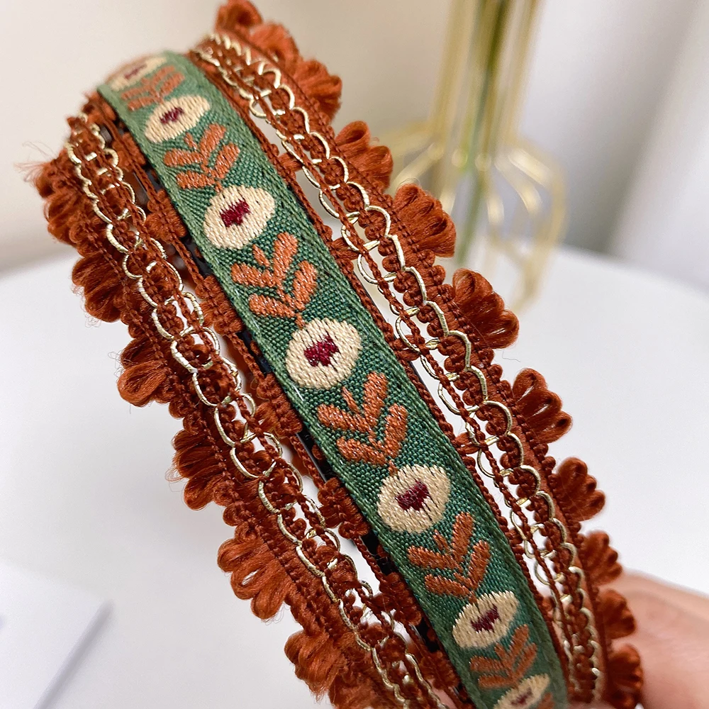 Boho Chic Embroidery Headband - Retro Style Elegant Hair Accessory