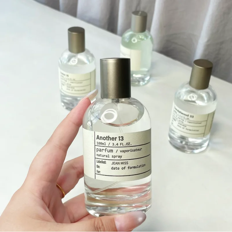 Sandalwood Fresh Fragrance Eau De Toilette Classic Fruity Notes Women Man Parfum Bergamot Body Spray 100ml Unisex Perfume 2