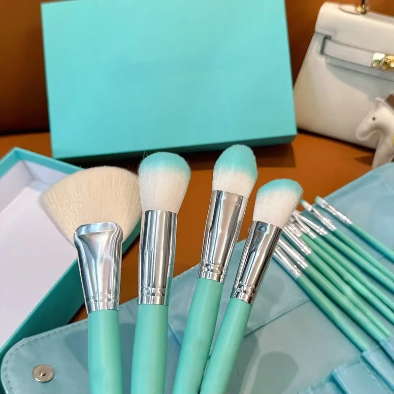 Slide image df31dbb2efb042c2892457ef58d24fc3