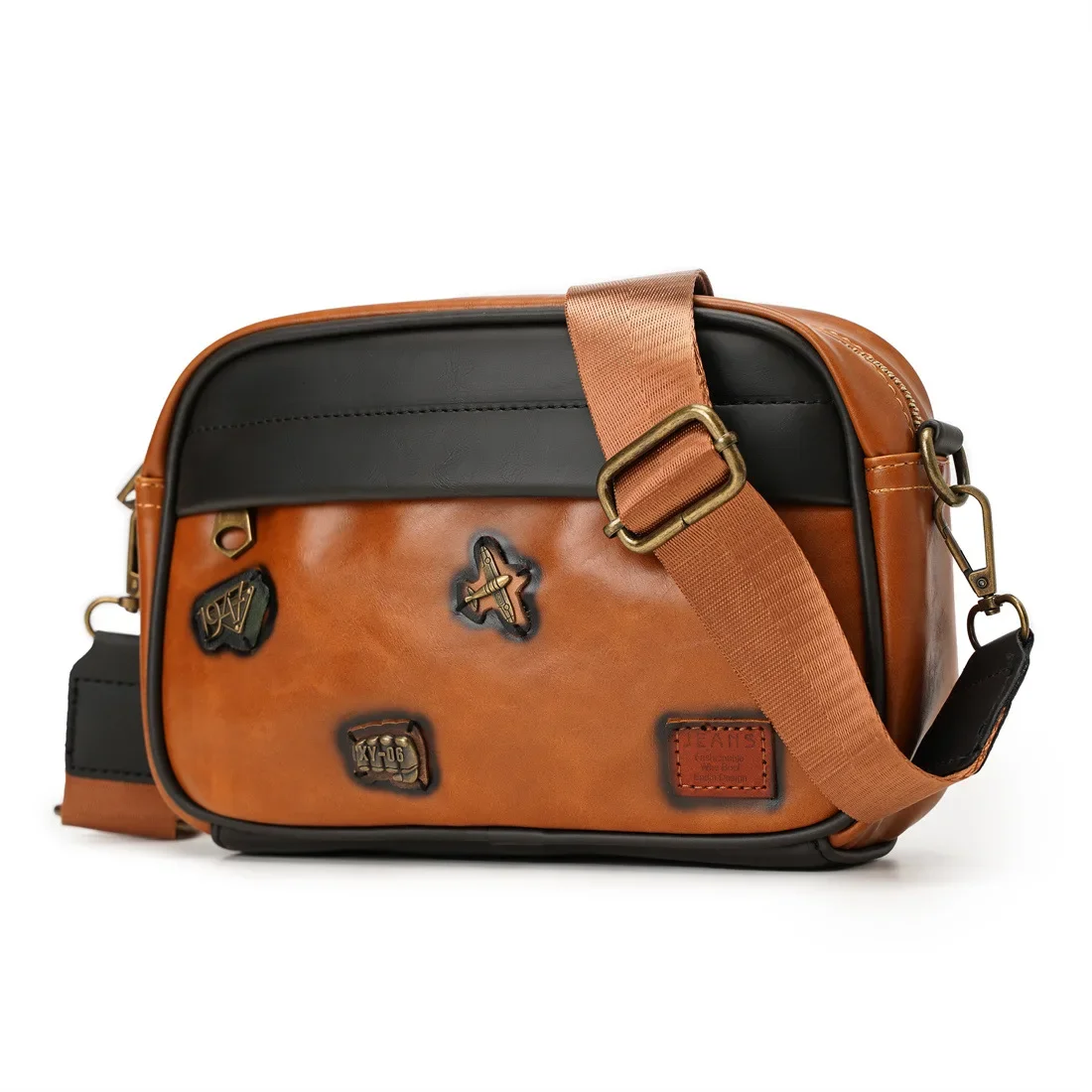 

Retro Style Men's Shoulder Bag with Badge, Fashionable and Personalized Square Crossbody Bag