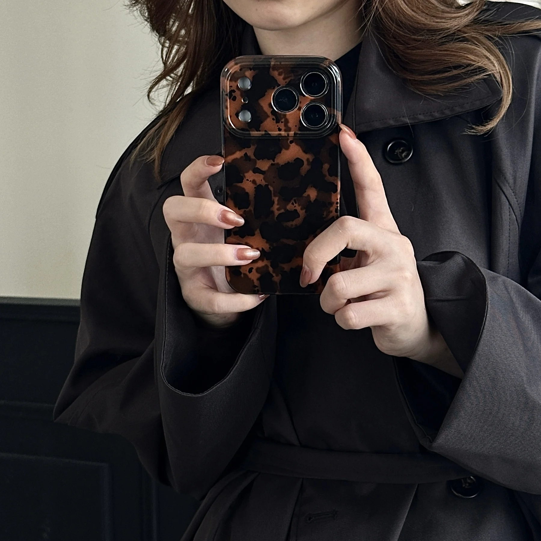 Retro Stylish Amber Color Lamber Pattern Glossy Phone Cover Case for iPhone 17 16 15 14 13 12 Pro Max Plus Air Image 39
