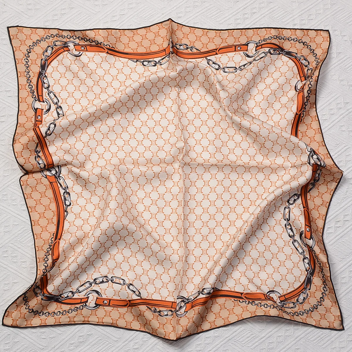 Elegant Versatile Silk Twill Scarf - Luxurious Heavyweight Mulberry 70 Square Fashion Accessory