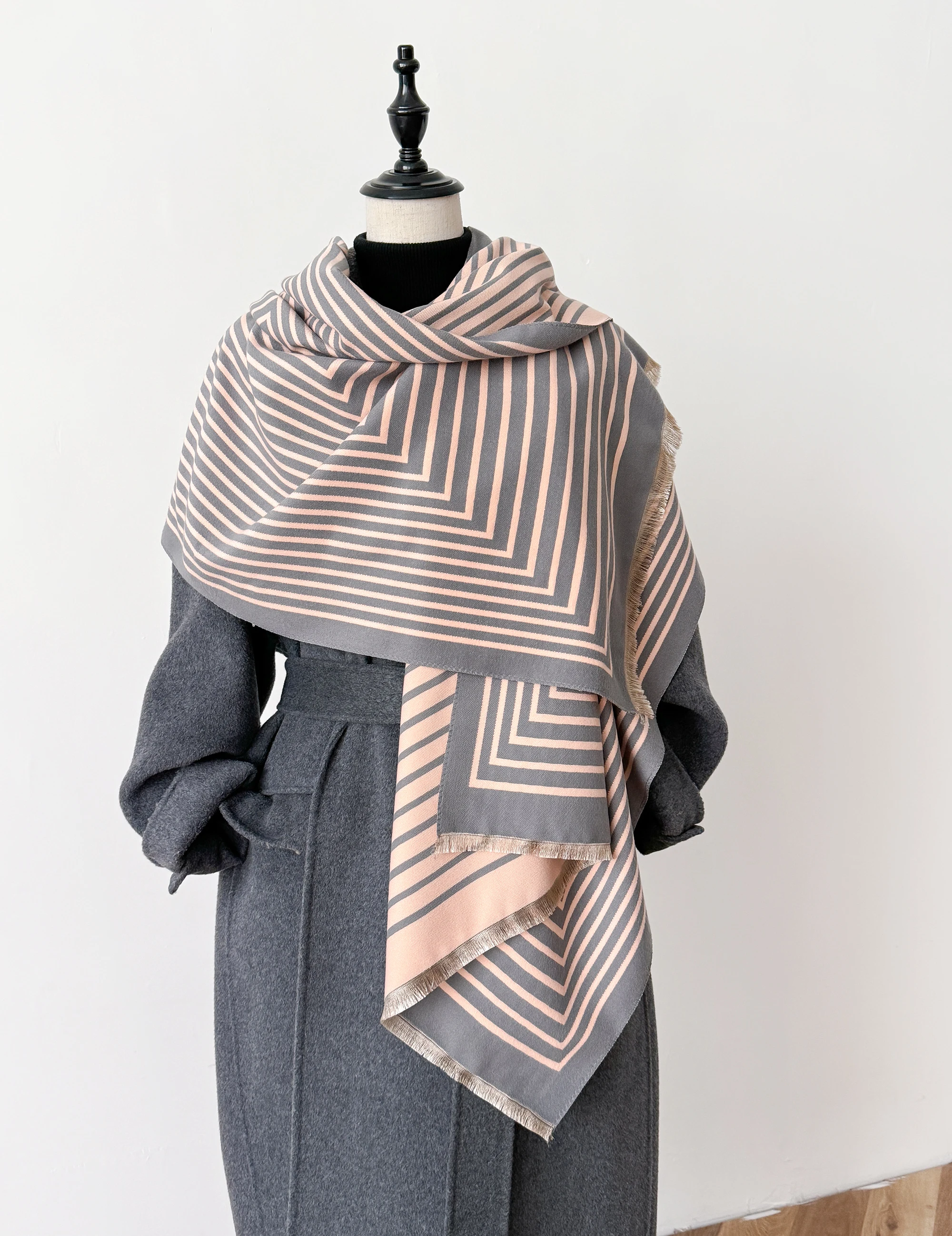 2024 Winter Women Cashmere Scarf Thick Warm Pashmina Shawls Wraps Floral  Jacquard Lady Blanket Echarpe Bufanda Female New