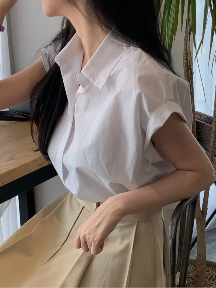 Summer Sleeveless Shirts Tops Women Casual Fashion Korean Style Loose Pleated Ladies Blouses Office Woman White Shirt Tops
